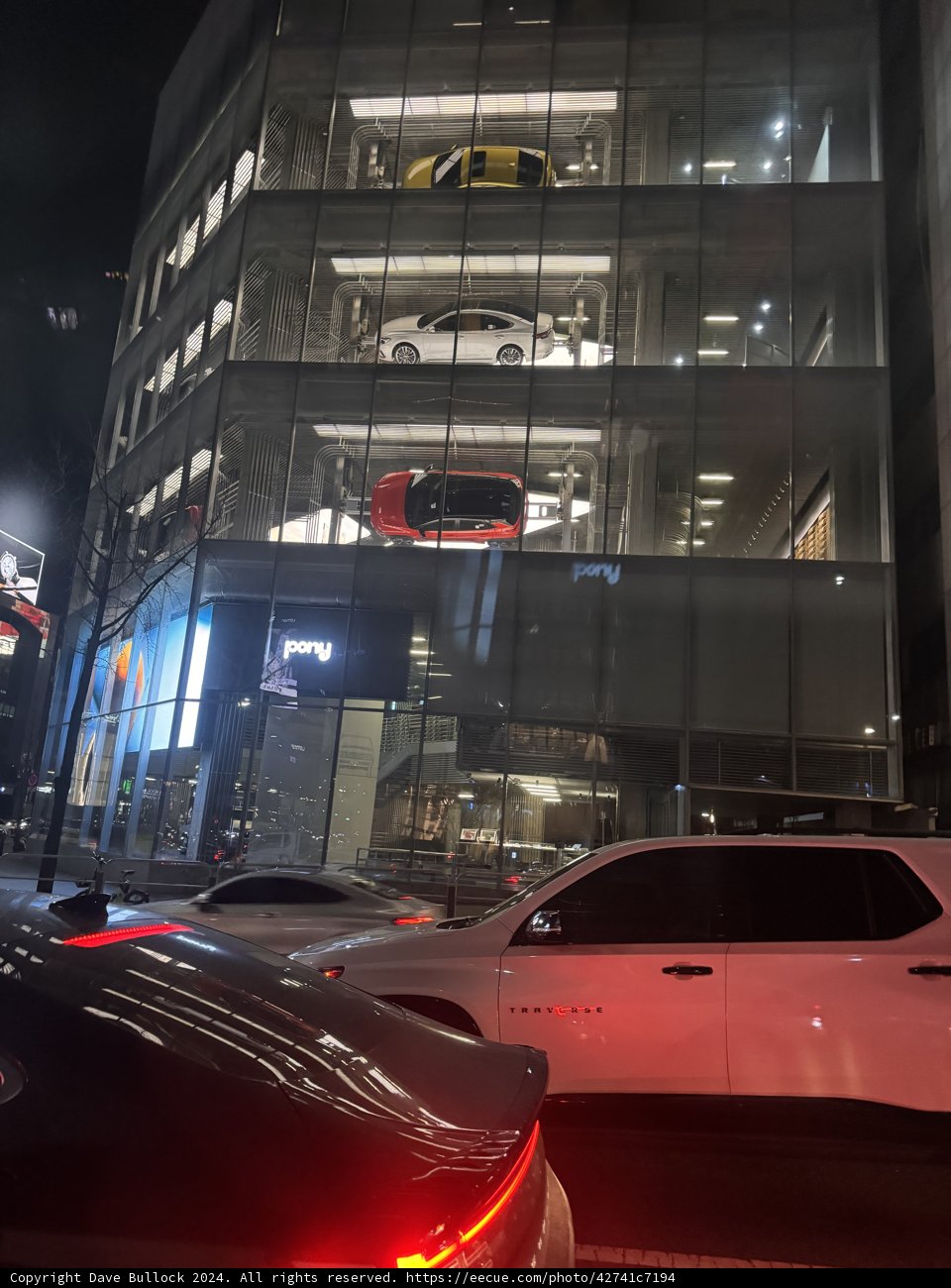 Urban Dusk: A Night in Seoul