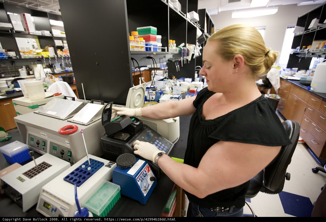 Cutting-Edge Researcher