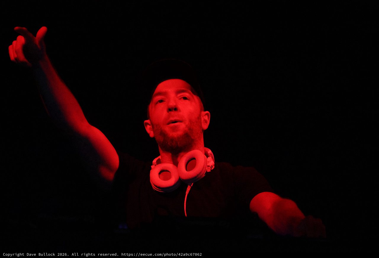 DJ Performs Under Dramatic Red Light at Wobbleland