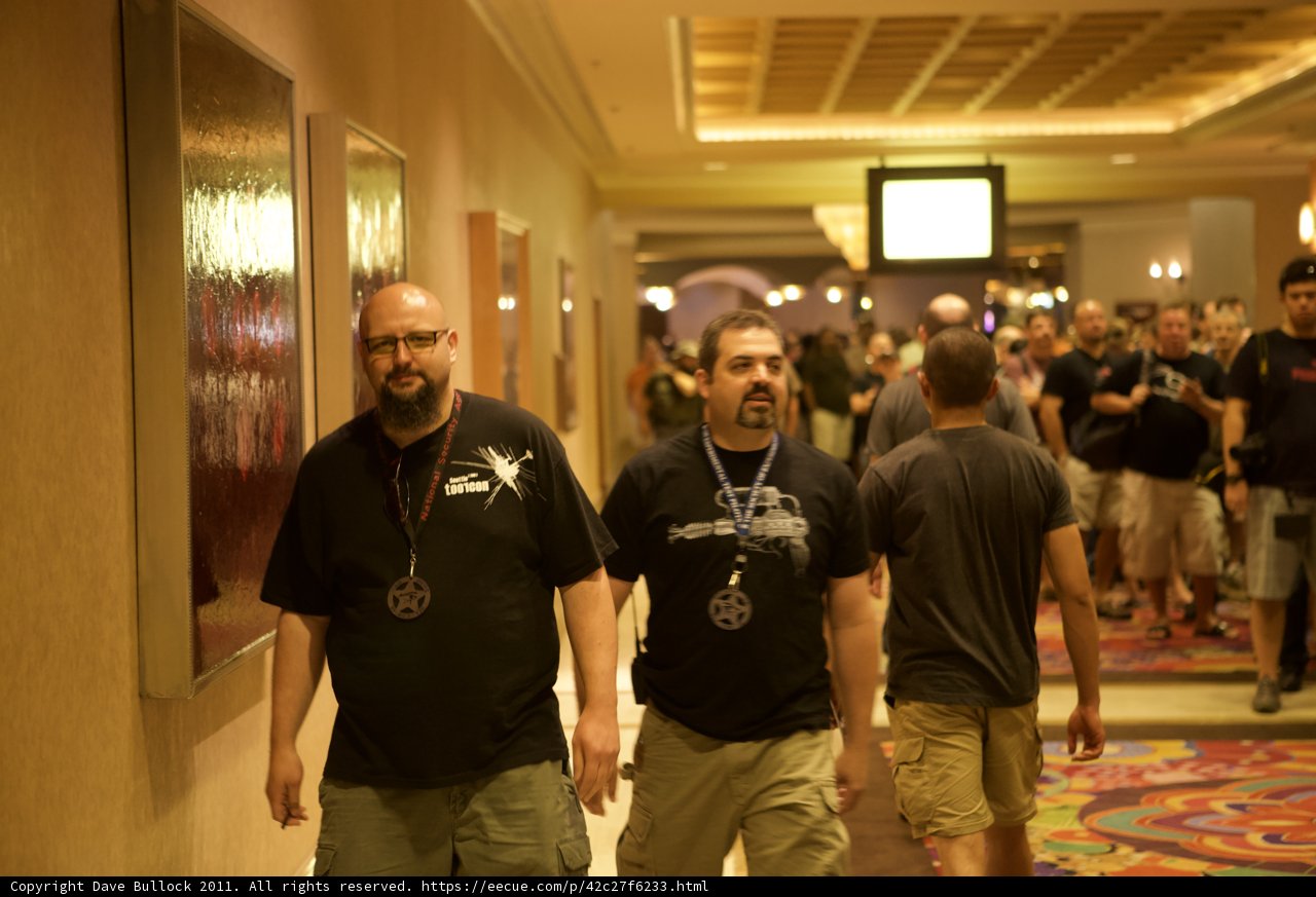 Navigating the Crowd