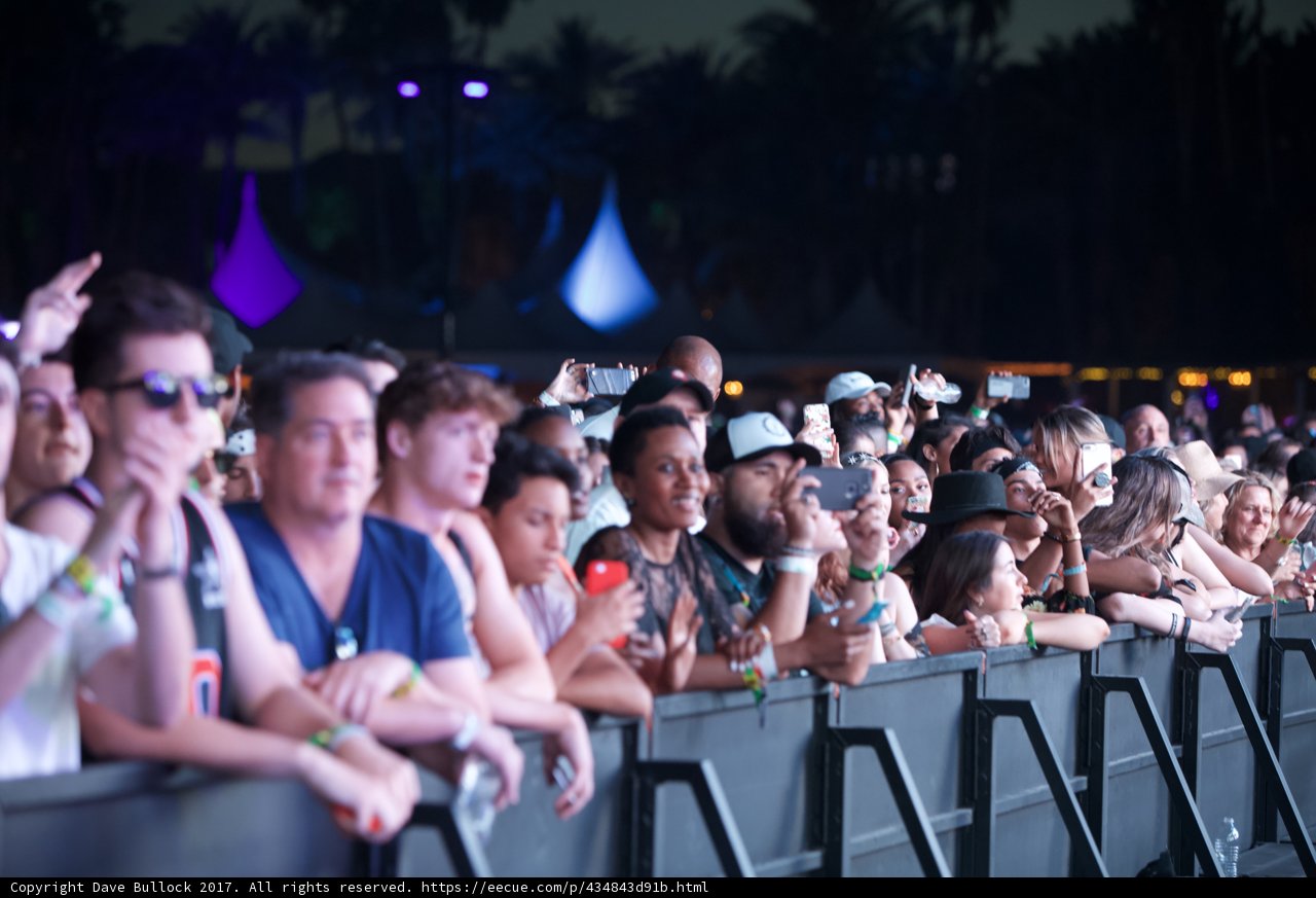Phone-Wielding Crowd at Coachella