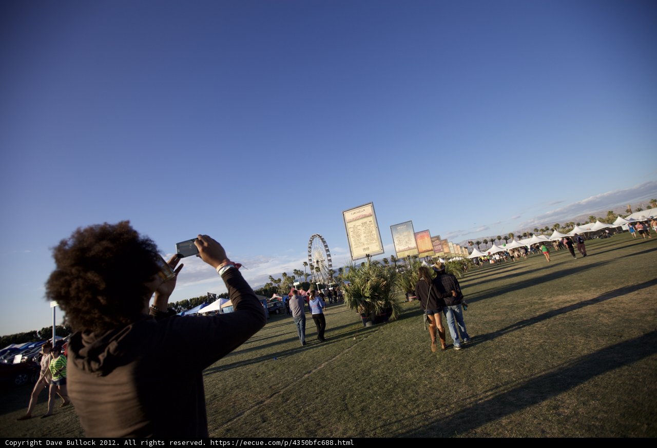 Capturing the Fun of Coachella's Ferris Wheel