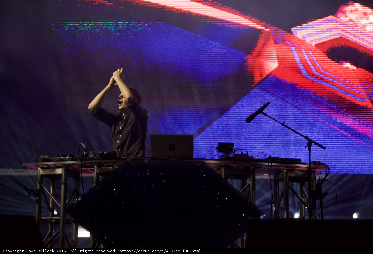 Flume Wide Stage Shot Diamond LED