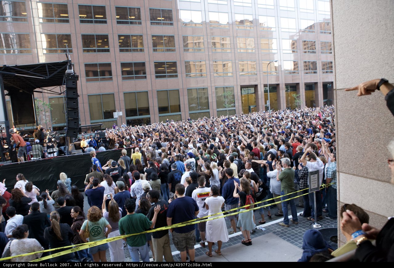 Grand Performance Draws Large Crowd