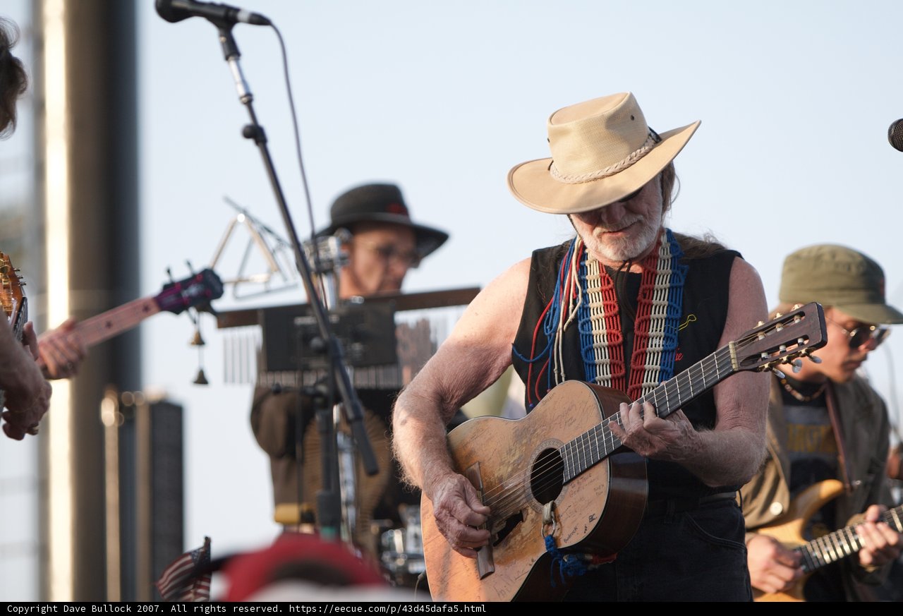Willie Nelson's Cowboy Serenade