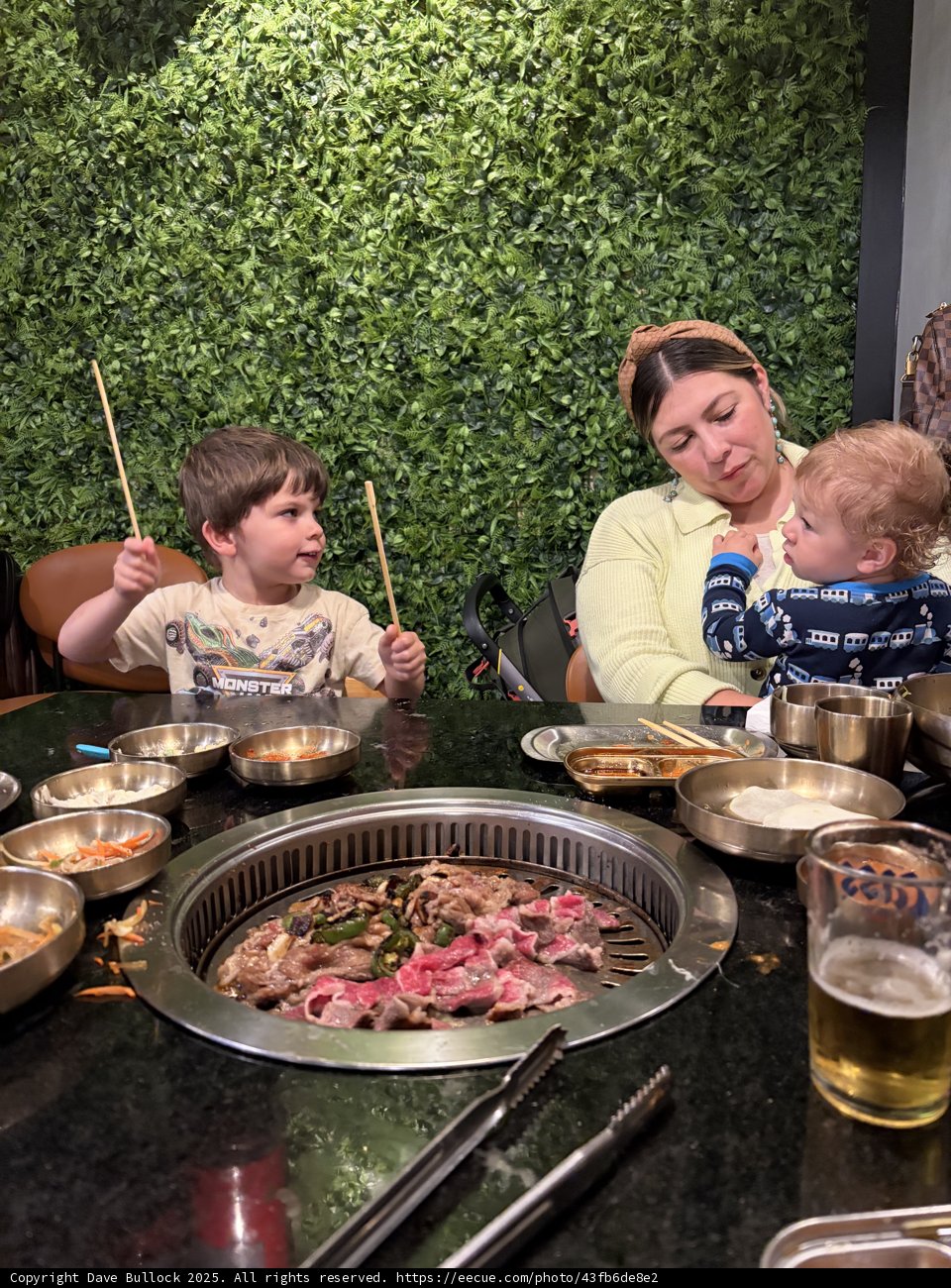 Family Feast at the Hot Pot