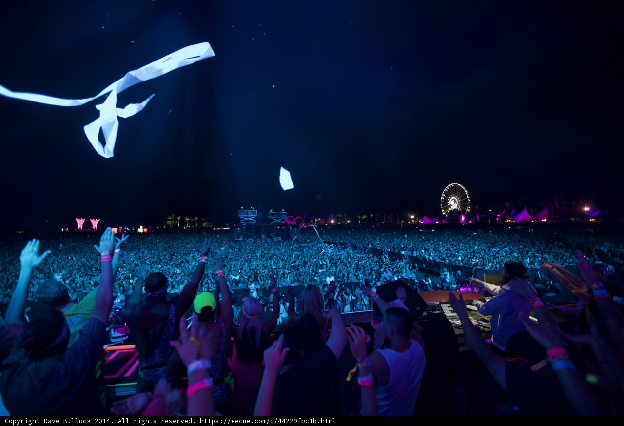 Crowd Soars with the Kite at Coachella