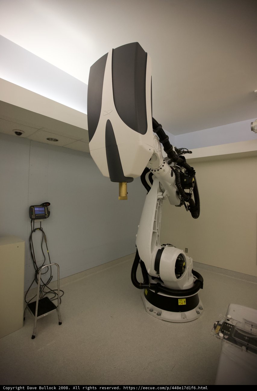 The Robotic Assistant in a Clinical Setting