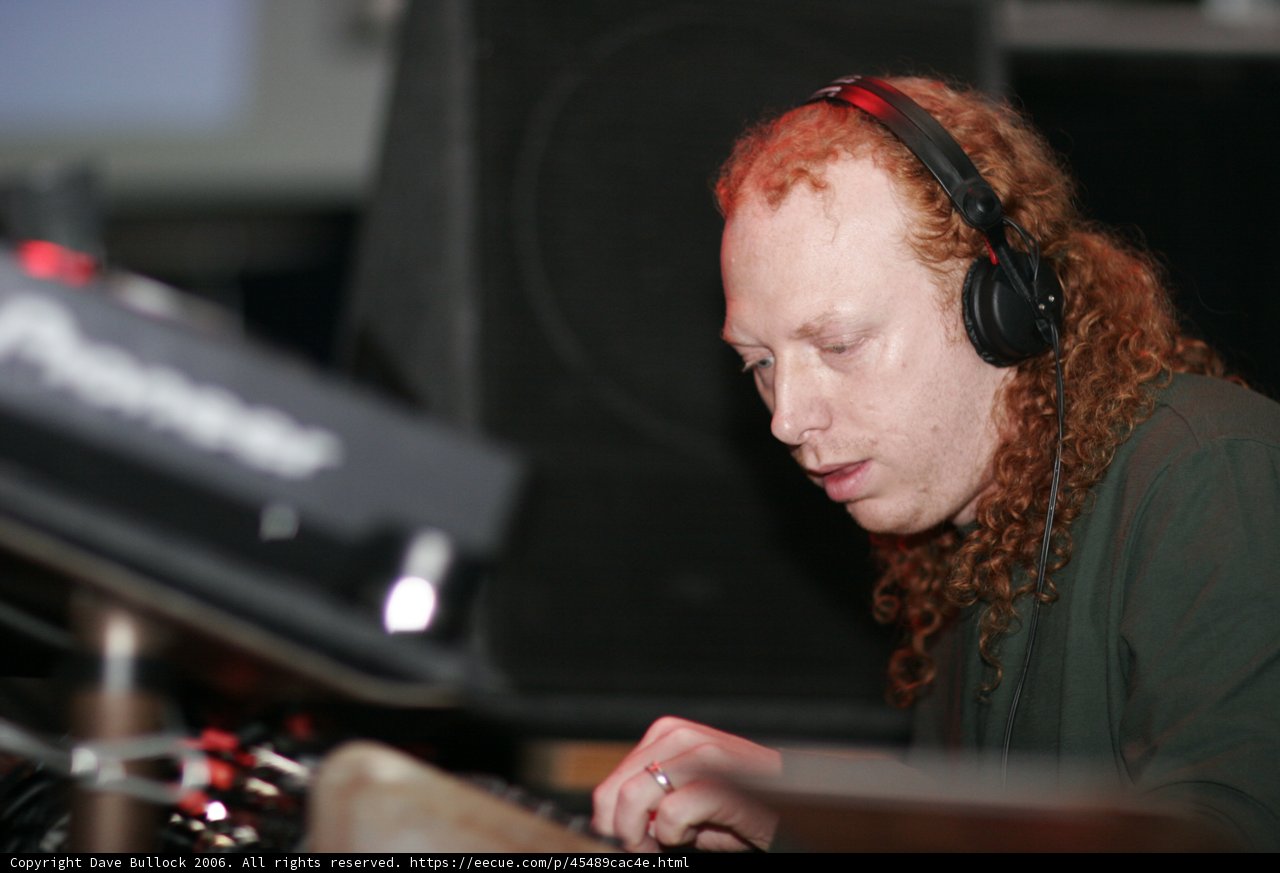 The Keyboard Entertainer