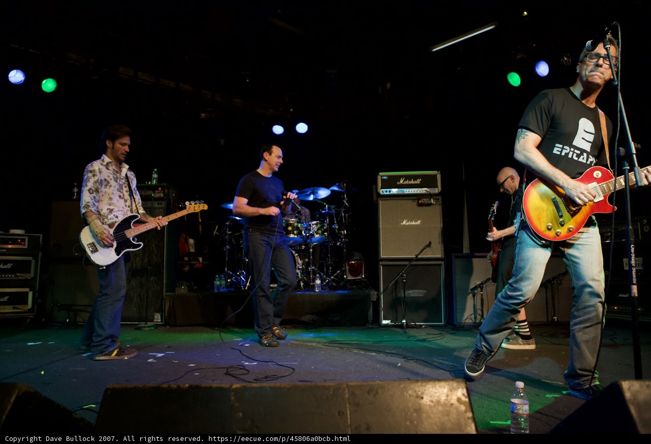 Bad Religion Rocks the Glasshouse