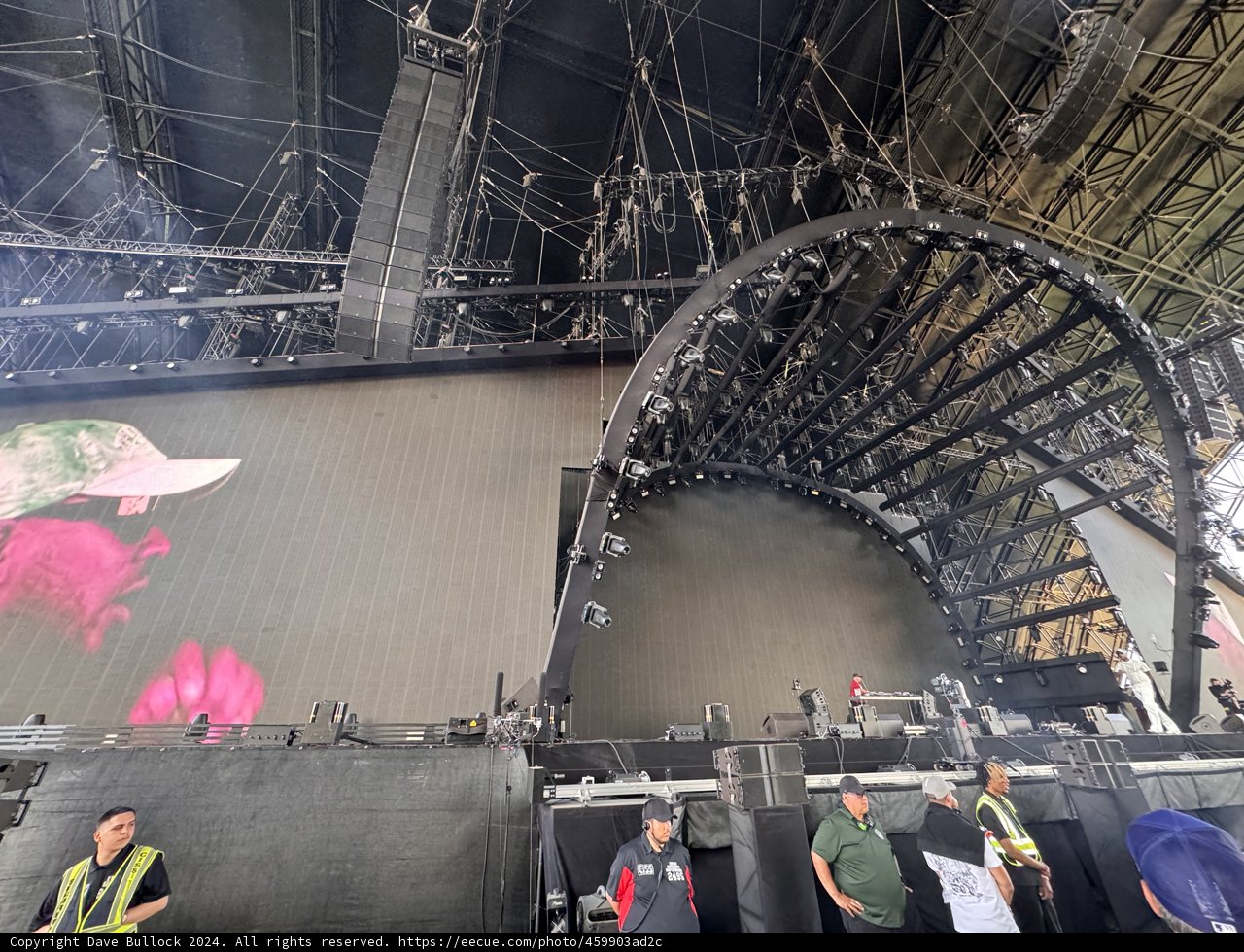 Anticipation at Twilight: Setting the Stage for a Night of Revelry