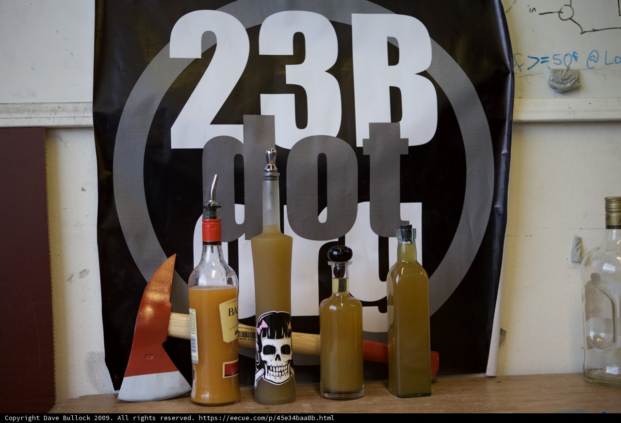 23b Beverage Container