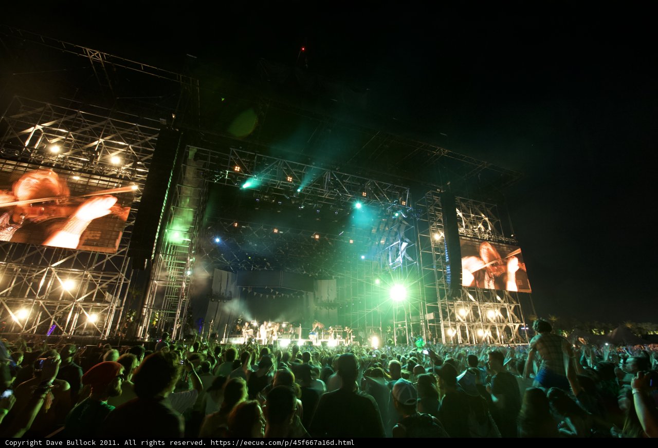 Rocking Under the Green Spotlight