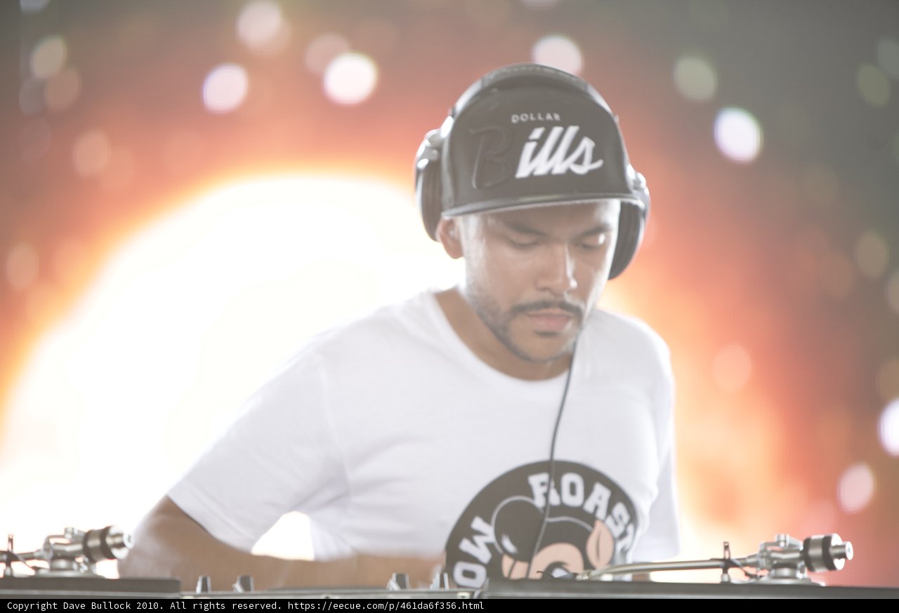 DJ Craze Sets the Stage on Fire