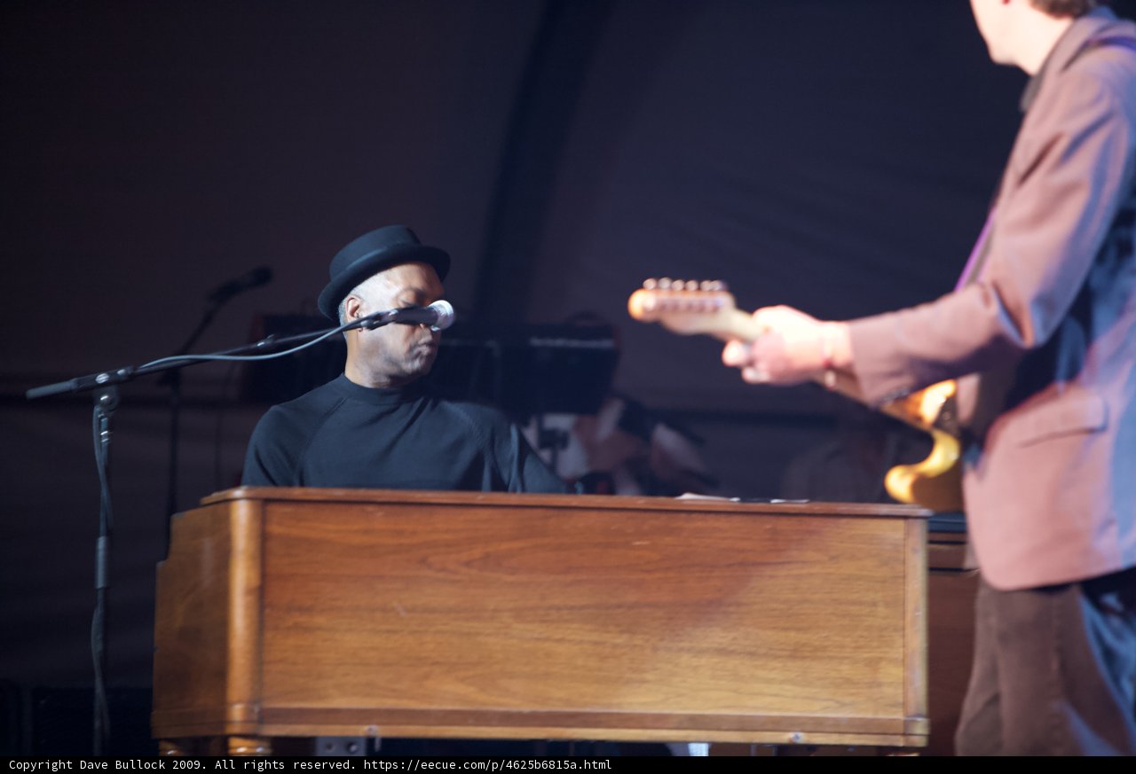Musical Duo Takes Center Stage
