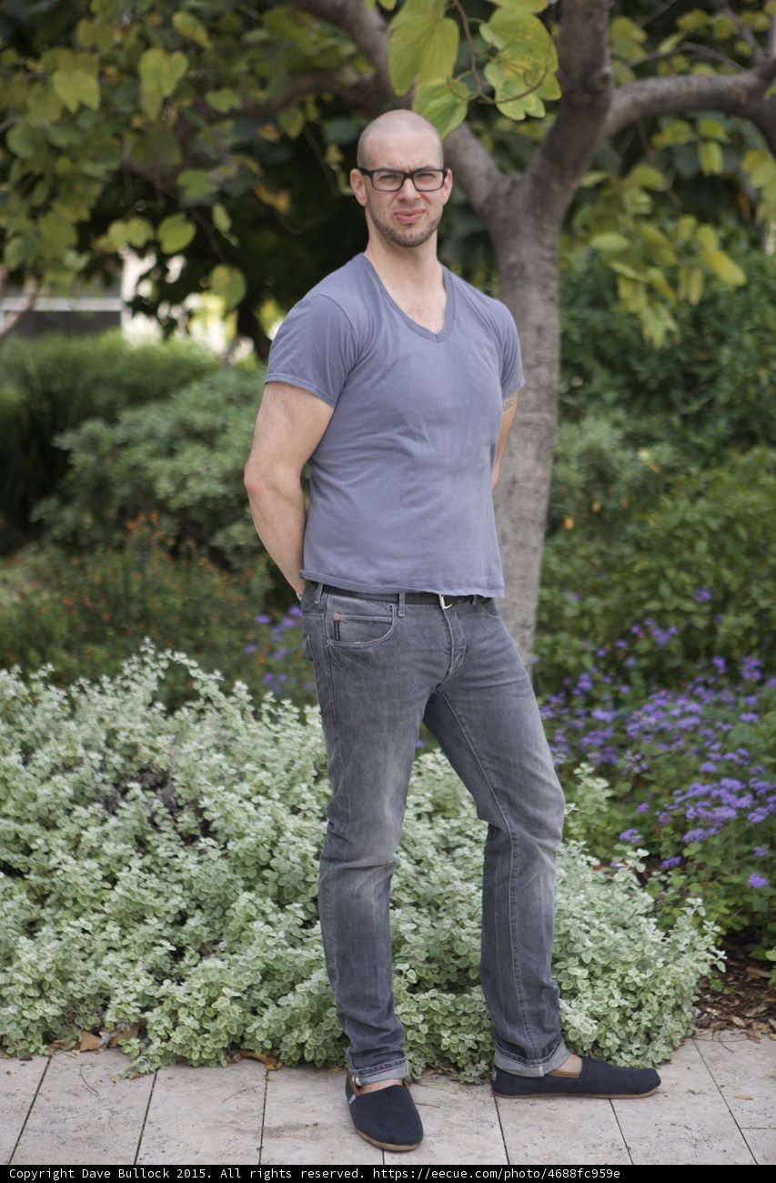 Casual Garden Stance