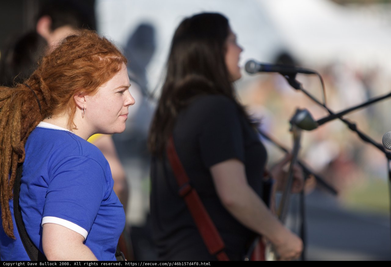 Red-Haired Entertainer Rocks Coachella Concert