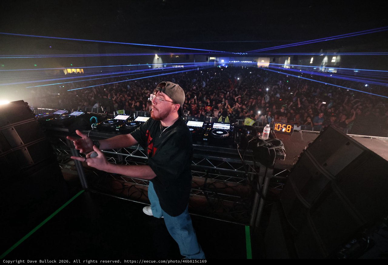 DJ Commands Massive Crowd at Wobbleland 2026