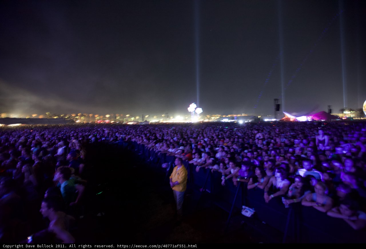 Nighttime Audience at Coachella 2011
