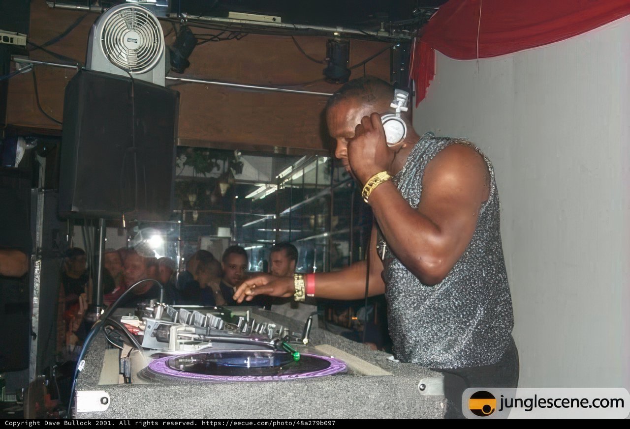 Party-Spinning with DJ Cord