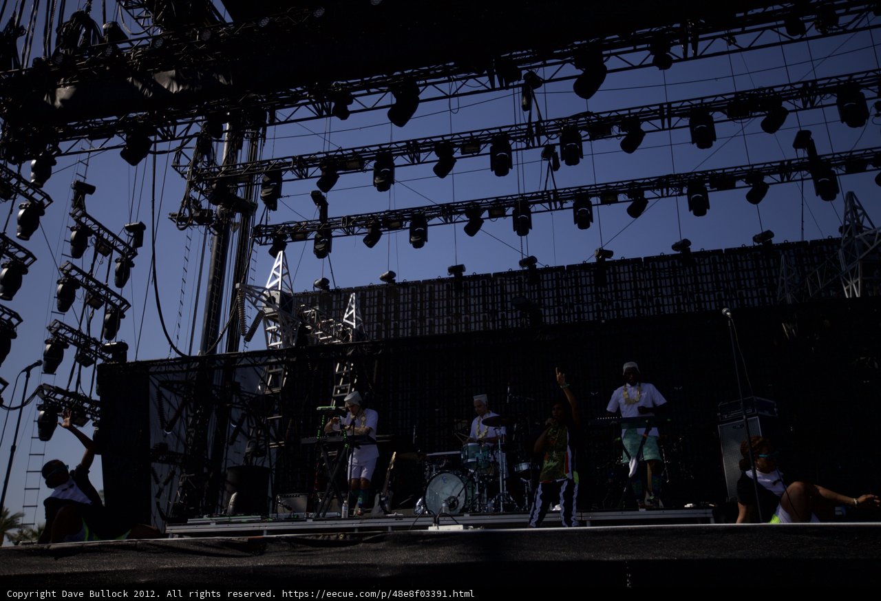 Santigold and the Skyline