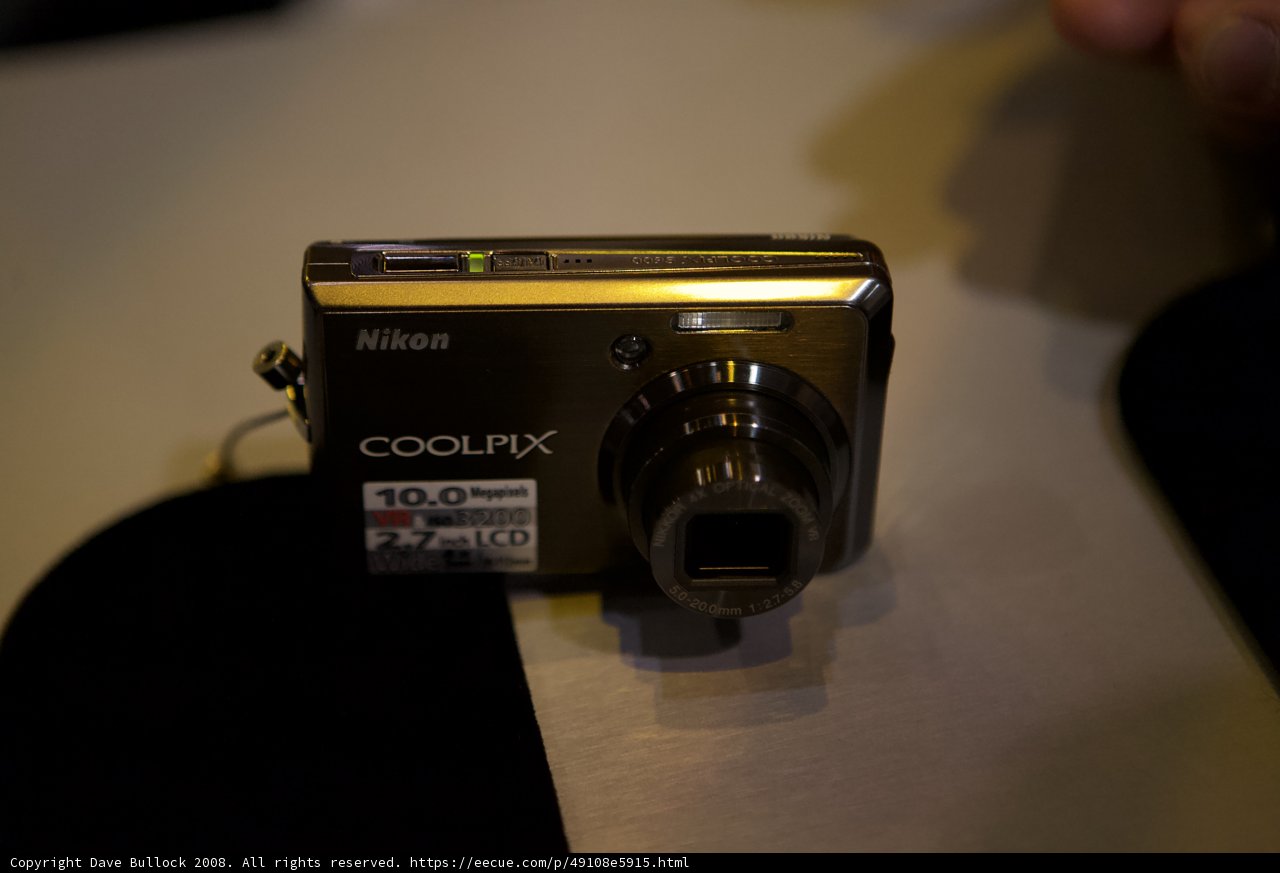 Nikon Coolpix S1000 review at 2008 PMA