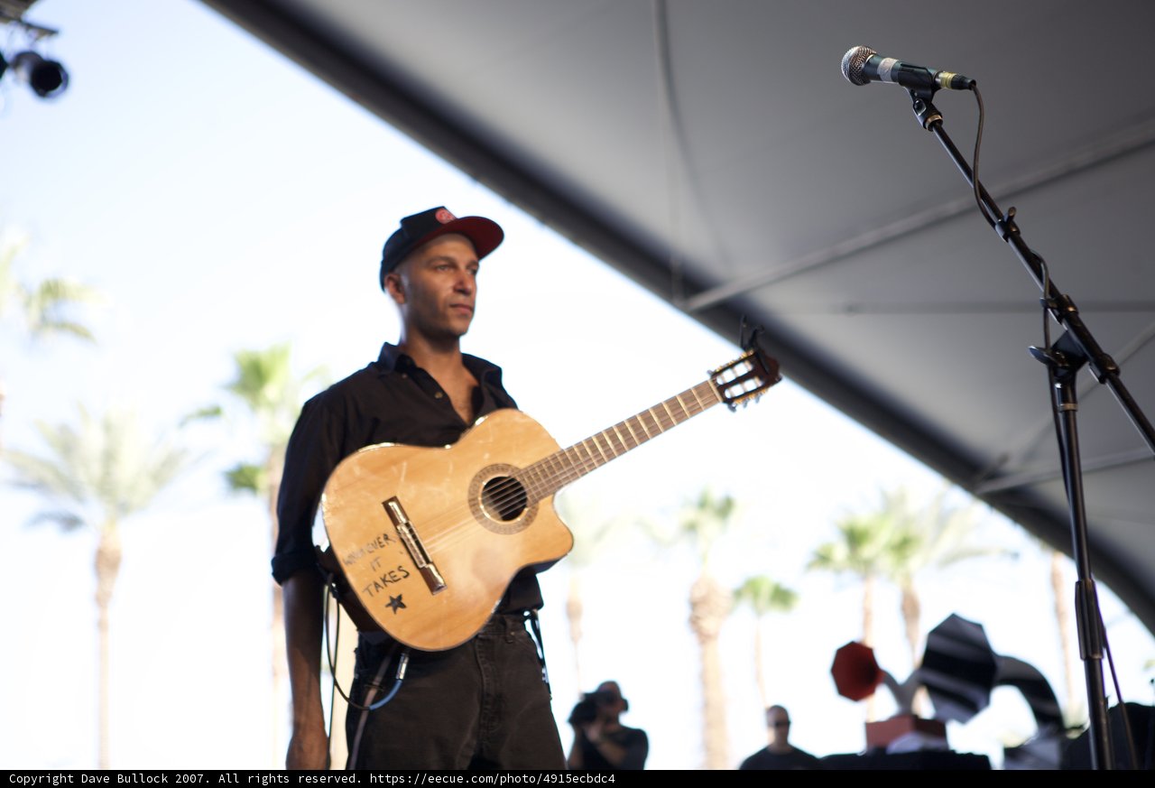 Tom Morello Shreds on Stage