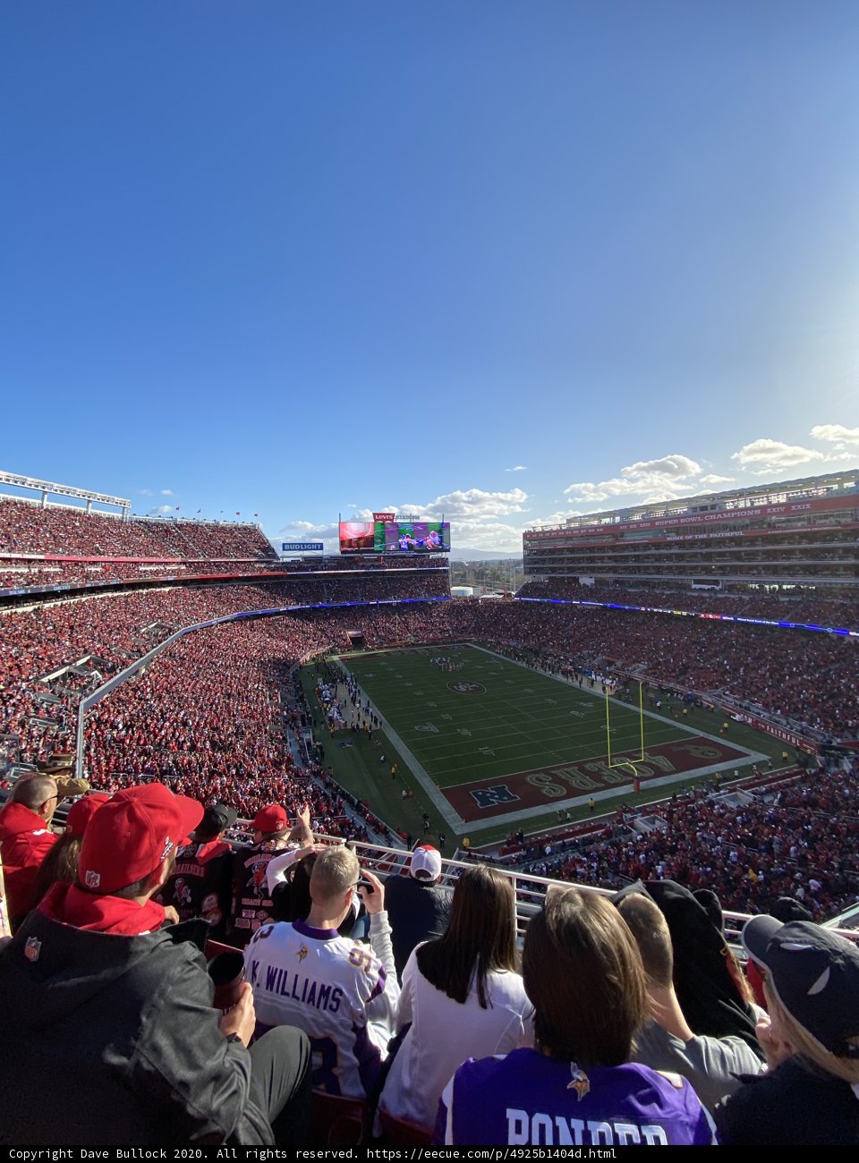 A Sea of Fans at Levi's Stadium
