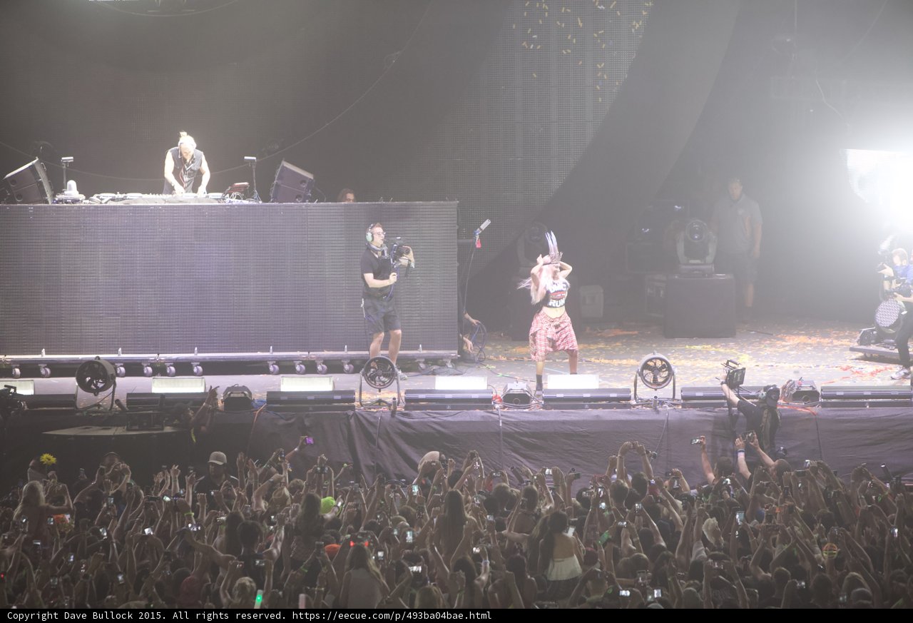 Rockin' the Stage