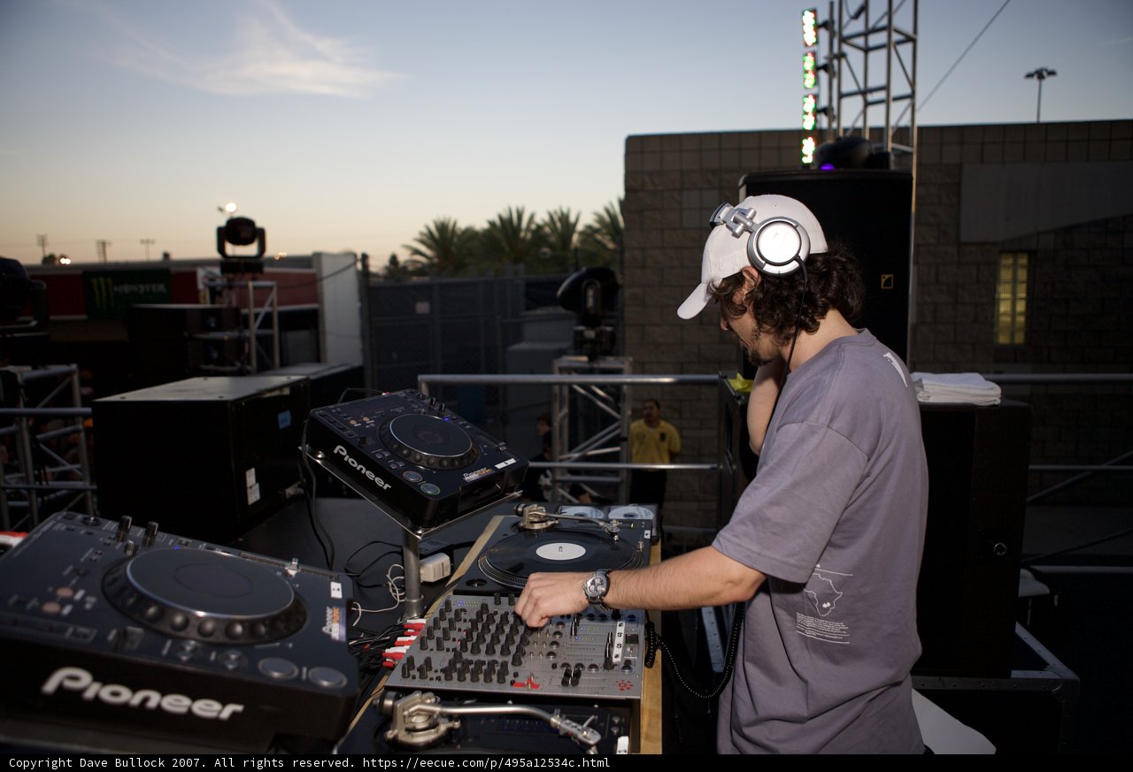 The DJ's Outdoor Groove