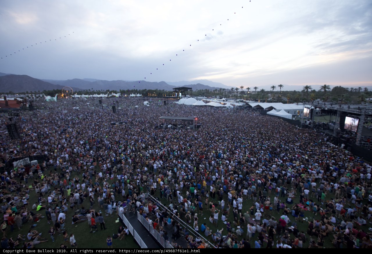 Coachella Crowd Goes Wild