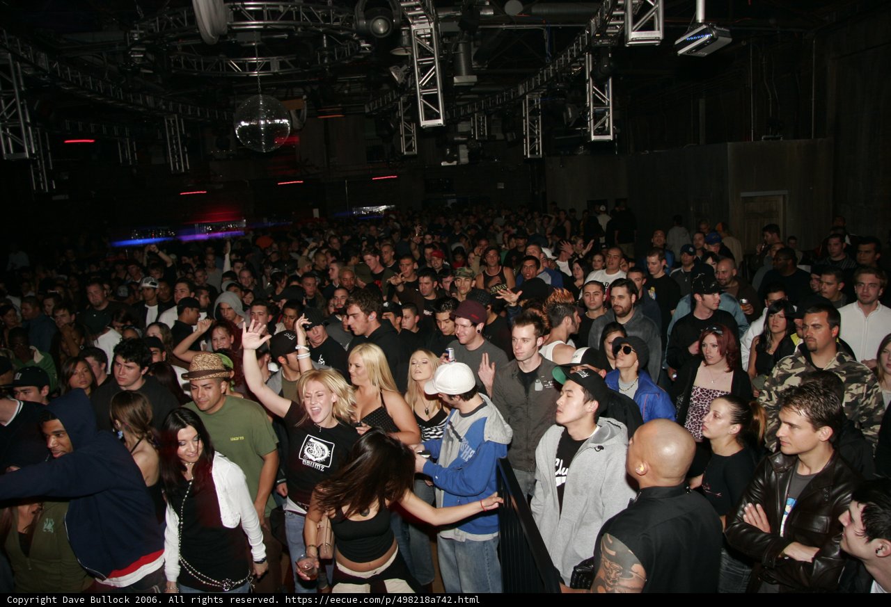 Nightlife Vibes at Viram Funktion Club