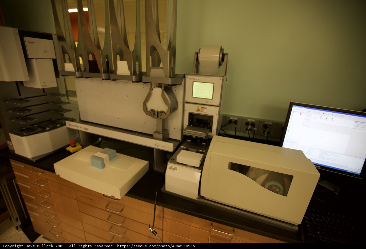 Inside the CNSI Bio Automation Laboratory