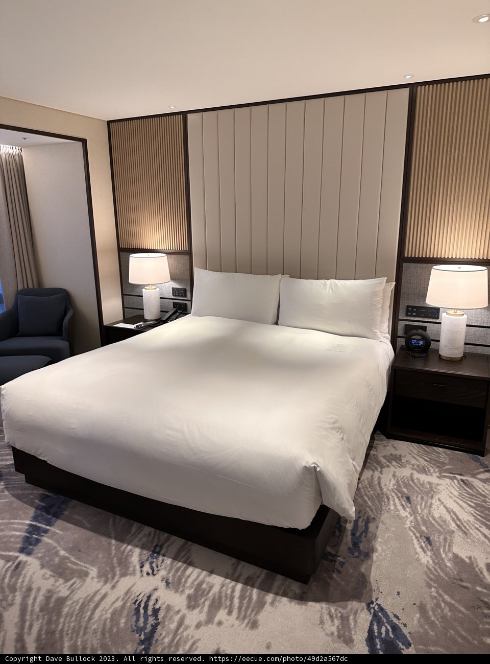 Sleek Interior Design at COEX Mall Hotel, Seoul