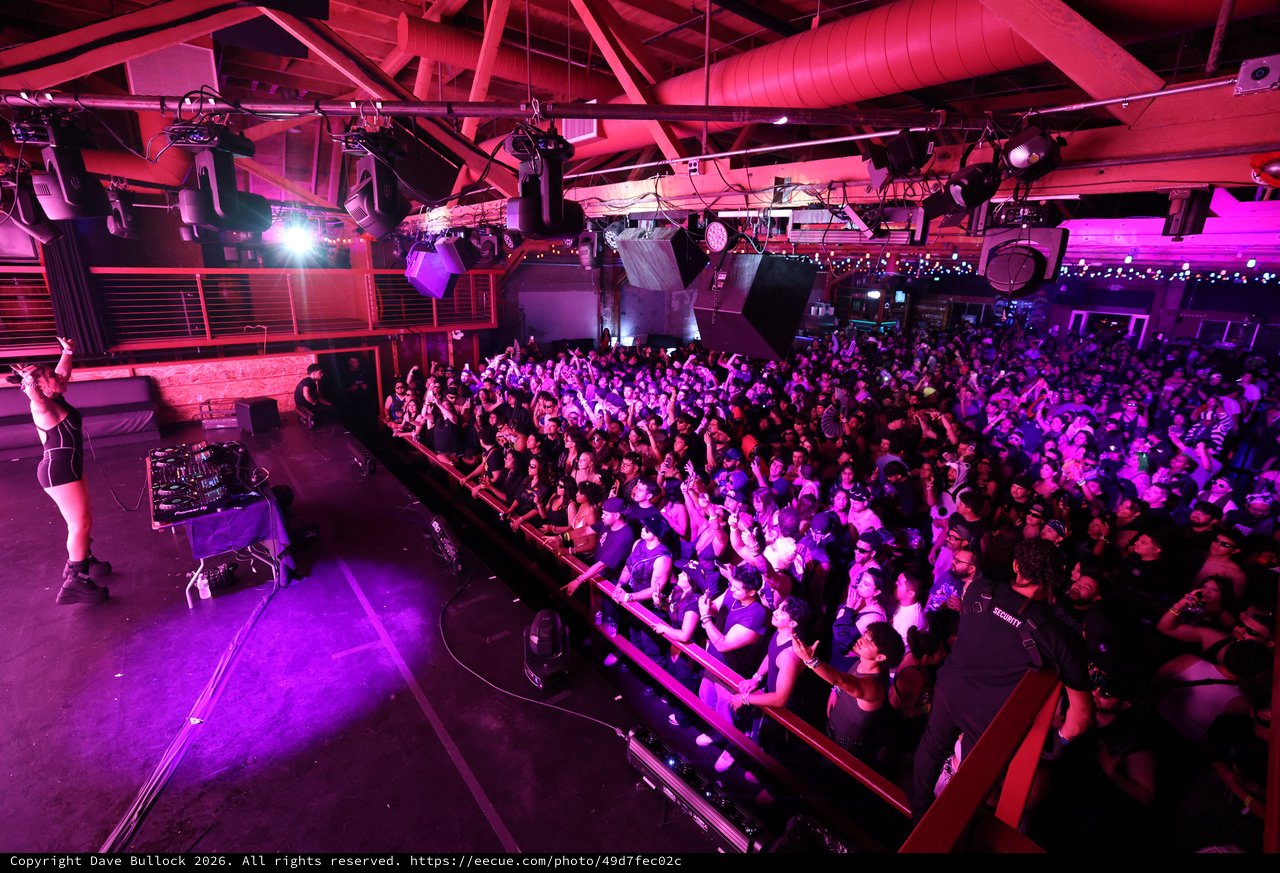 Packed Crowd Surges at Wobbleland 2026 Festival