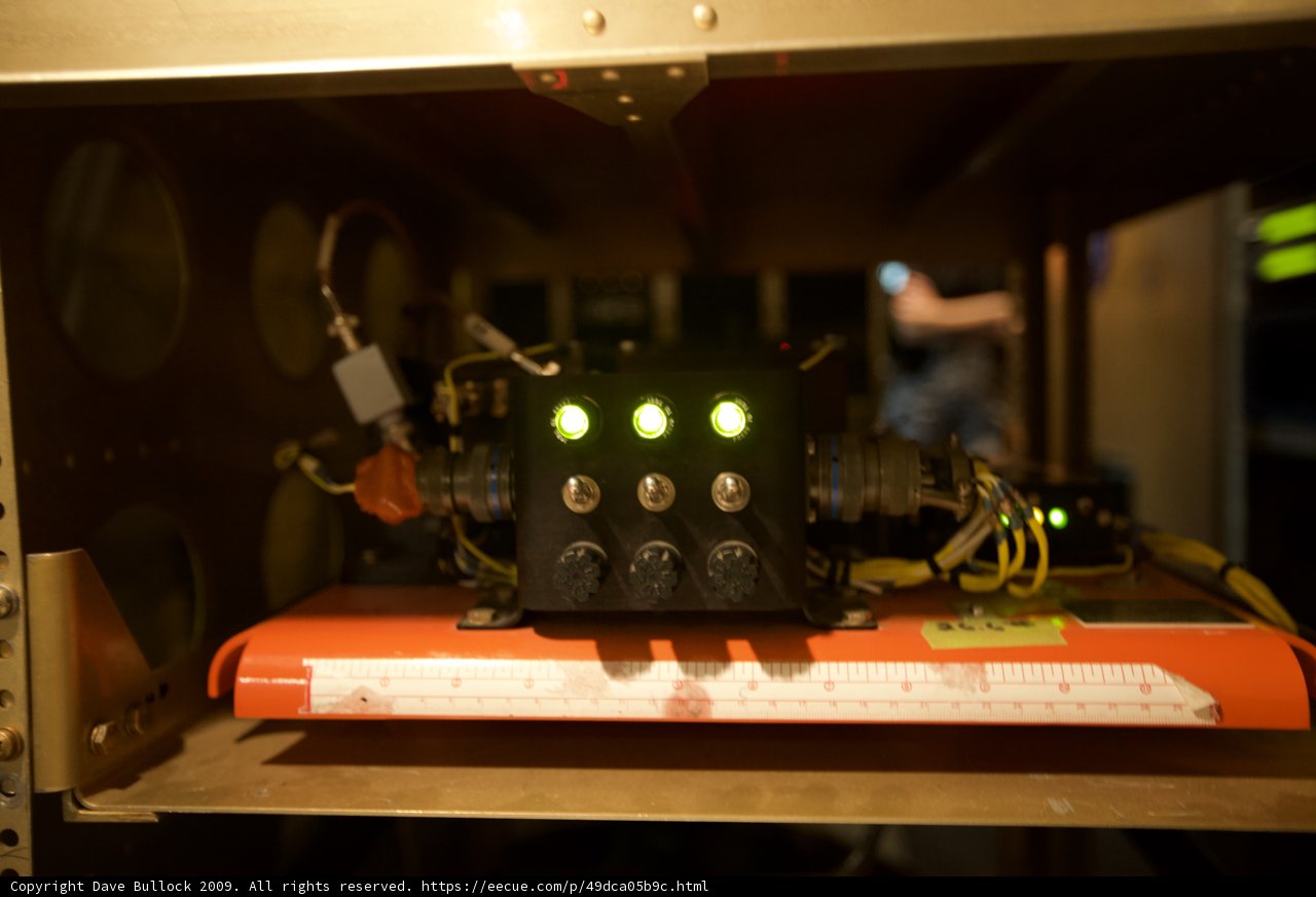 Green light on the machinery