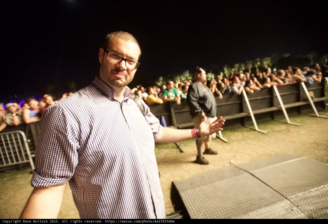 Dave B Gets the Crowd Going