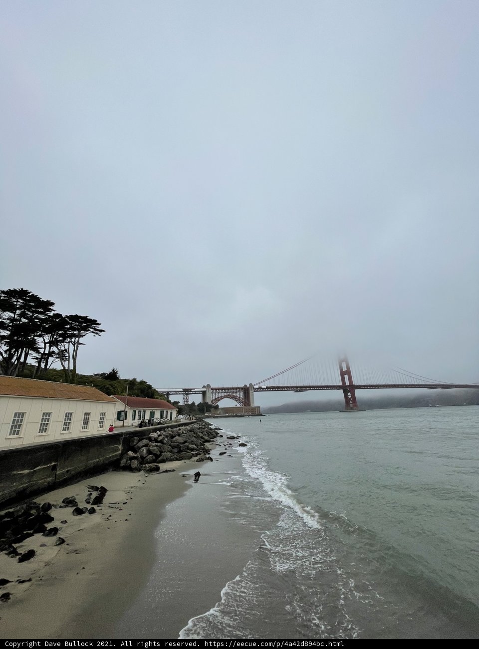 Golden Gate Bridge on a Sunny Day