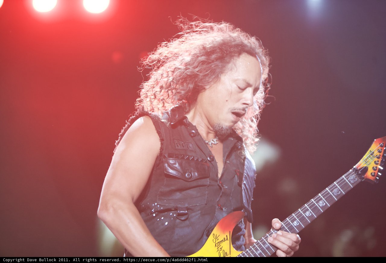 Kirk Hammett Electrifies Big Four Festival with Guitar Shredding