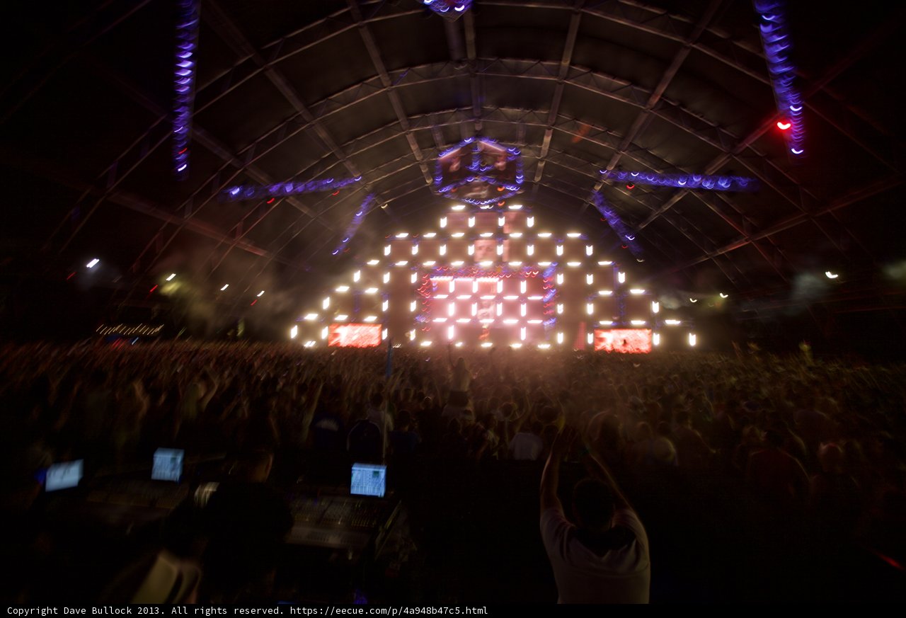 Coachella Nightlife Ignites with Electric Crowd