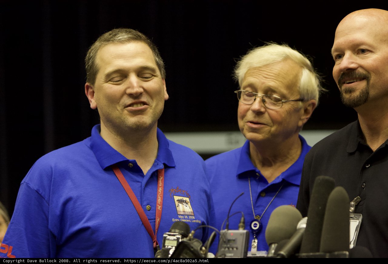The Blue-Shirted Trio Takes the Stage