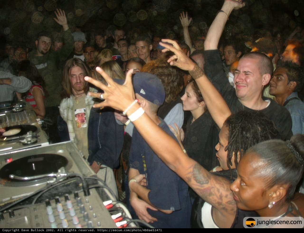 Summer Clubbing: Dance the Night Away