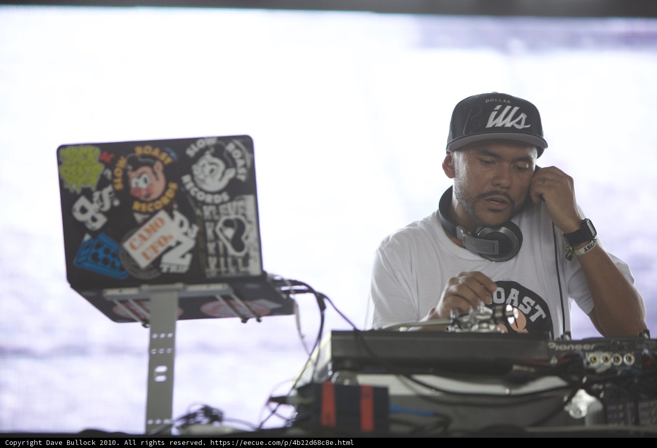 Grooving with DJ Craze