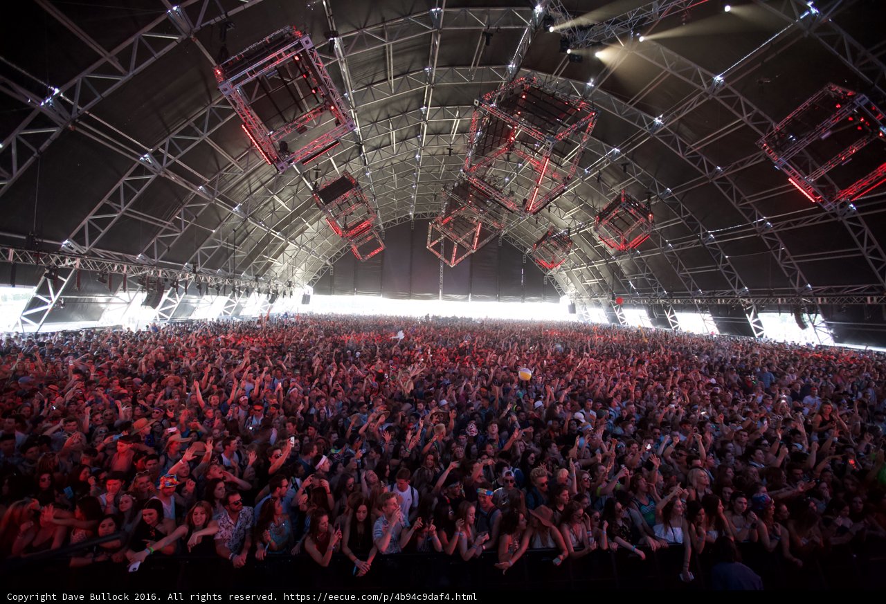 Coachella 2016 Concert Crowd