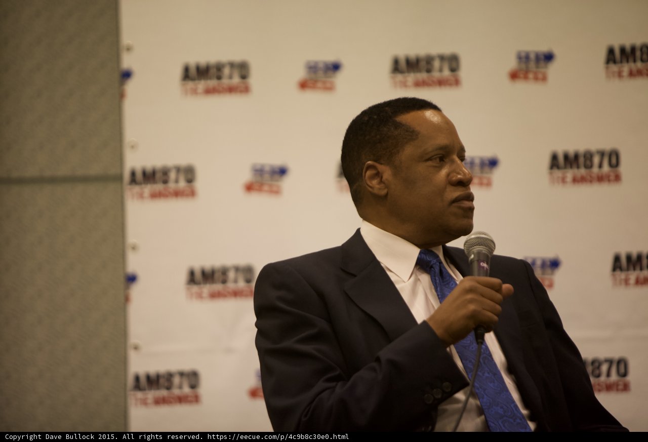 Larry Elder Addresses the Crowd at Politicon Press Conference