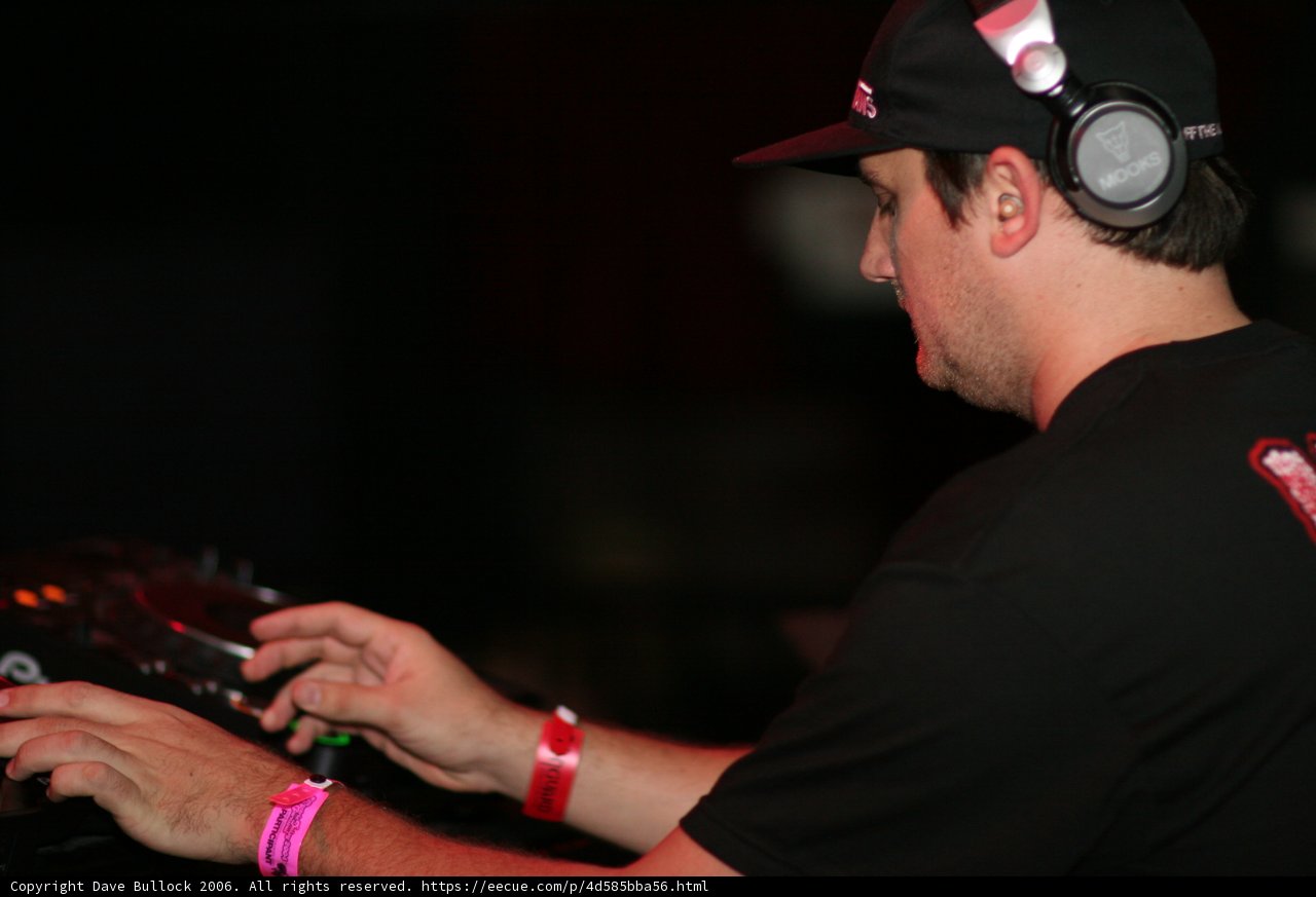 The Deejay's Groove