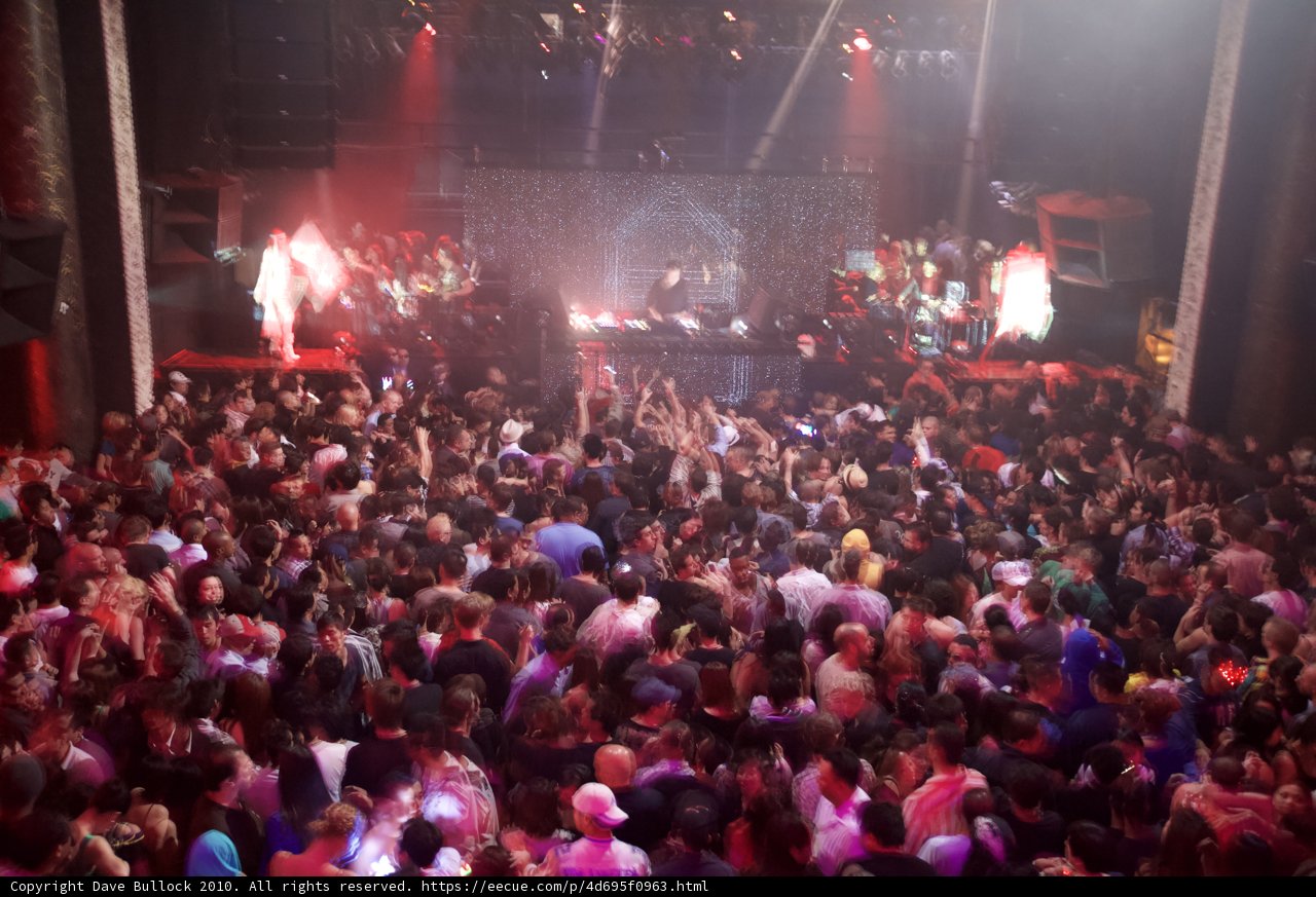 Nightclub Extravaganza