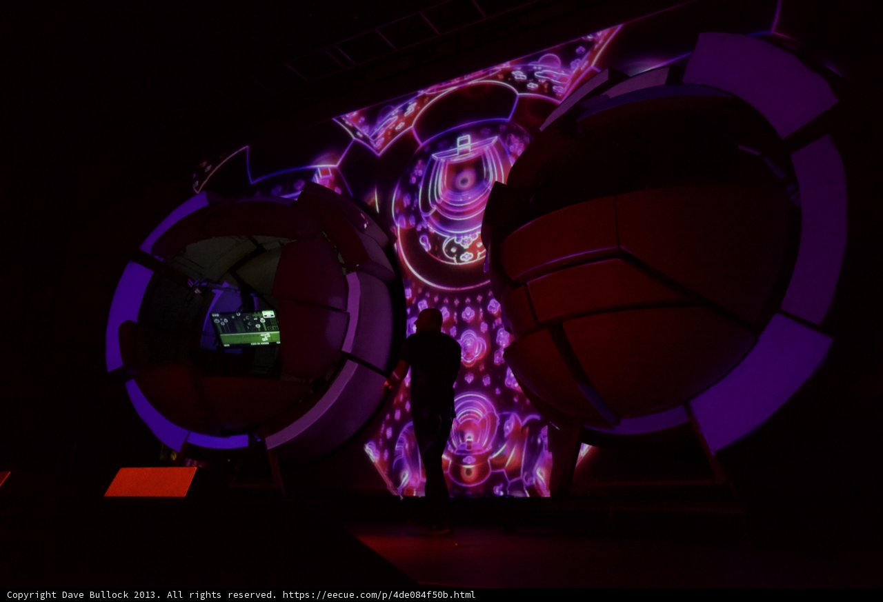 Purple Sphere Screen