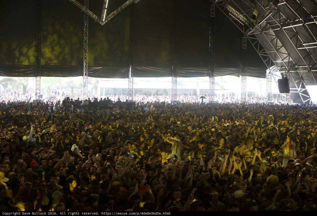Rockin' Yellow Flags