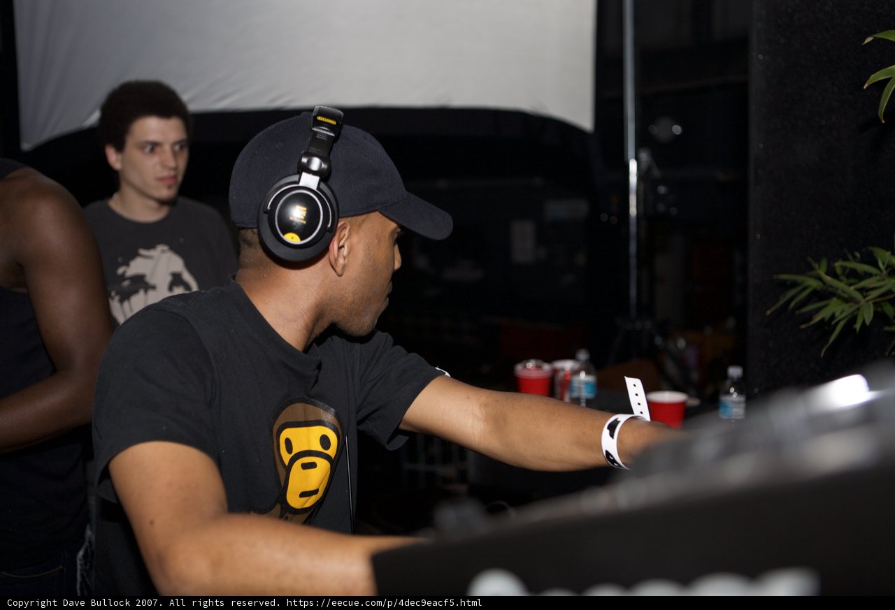 Party DJ Grooves to the Beat
